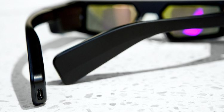 snap-suing-to-trademark-the-word-“spectacles”-for-its-smart-glasses-–-the-verge