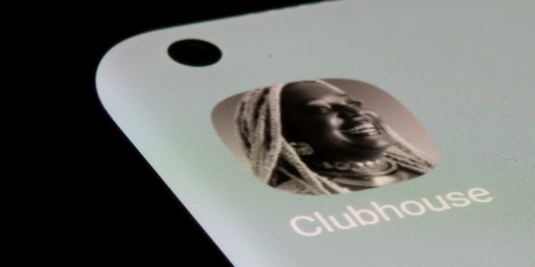 clubhouse-finally-adds-support-for-web-listening-|-engadget