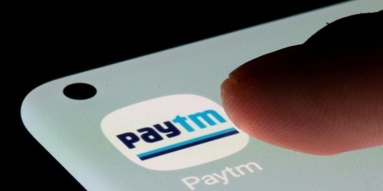 paytm-stock-hits-record-low;-netizens-flood-twitter-with-choicest-memes-–-businesstoday