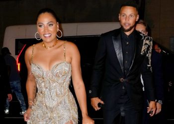 ayesha-curry-slams-instagram-troll-over-open-marriage-insult-–-new-york-post
