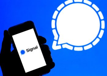 signal-ceo-resigns,-whatsapp-co-founder-to-take-over-—-rt-world-news