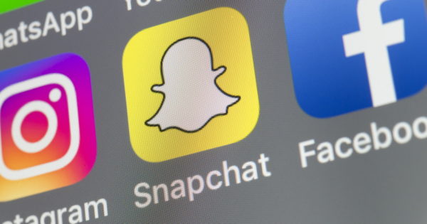 snap-poaches-twitter,-instagram-execs-–-adweek