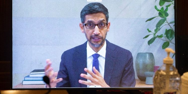 suit-says-google,-facebook-chiefs-ok'd-market-pact-–-tech-xplore