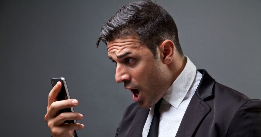 whatsapp-scammer-targets-dad-but-can't-take-it-when-he-hits-back-with-sassy-message-–-the-mirror