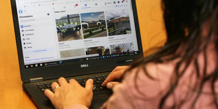 facebook-marketplace-breeding-ground-for-scams,-northland-police-warn-–-nz-herald