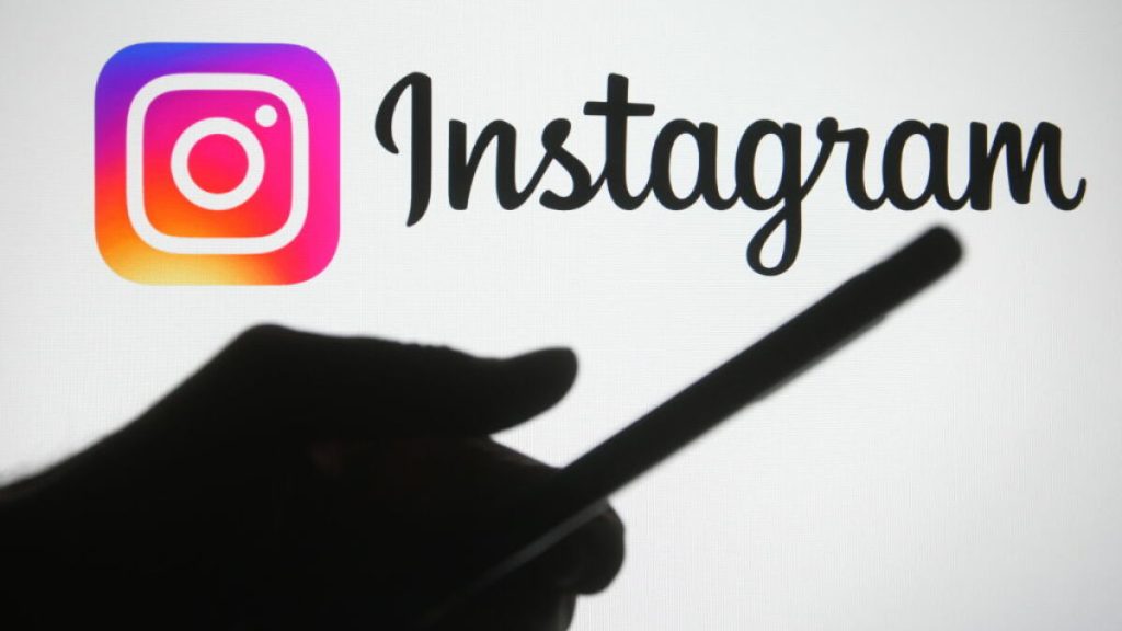 instagram-will-now-show-suspected-hate-speech-lower-in-your-feed-–-mashable