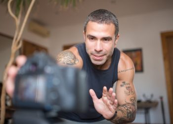 the-top-vlogging-platforms-for-2022-–-zobuz