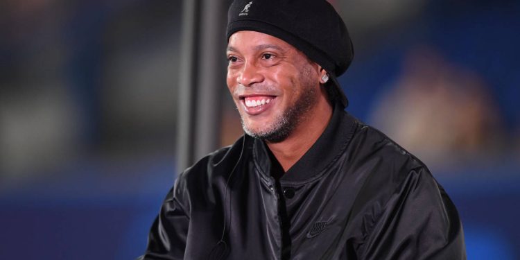 'you-are-fantastic'-–-ronaldinho-responds-to-virgil-van-dijk-instagram-post-after-liverpool-…