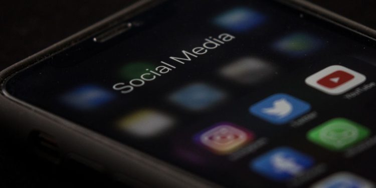 house-bill-proposes-social-media-limits-in-schools-|-news,-sports,-jobs-–-times-republican