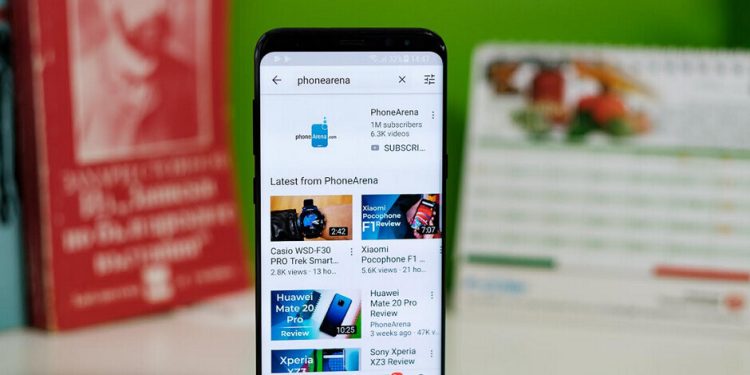 youtube-for-android-gets-new-look-in-fullscreen-mode-–-phonearena