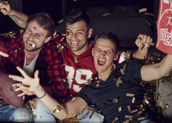 nfl-looks-to-kick-off-nft-and-metaverse-partnerships-with-new-job-post-–-the-motley-fool