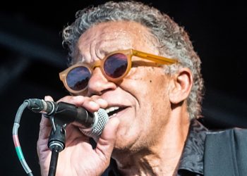 donny-gerrard,-“wildflower”-singer,-dies-at-75-–-the-hollywood-reporter
