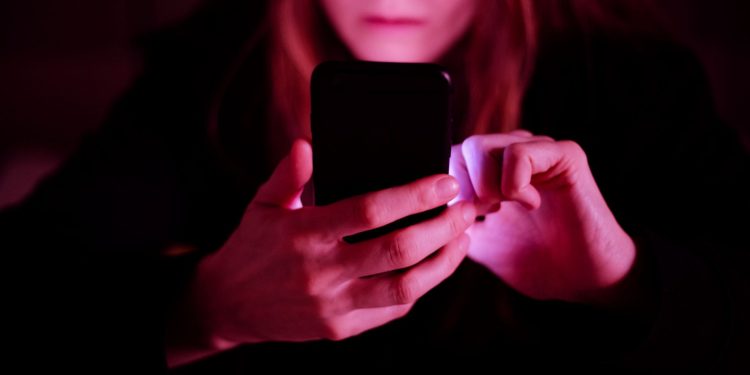 whatsapp-scams-soar-by-2,000%-in-a-year:-'a-fraudster-tried-to-swindle-me-by-claiming-to-be-…