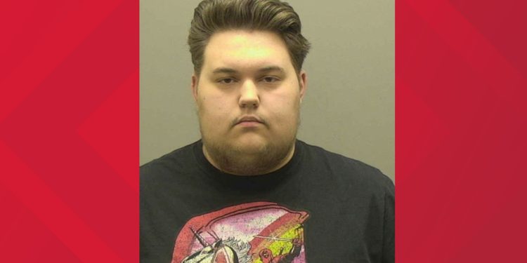 man-charged-after-sharing-child-sex-abuse-materials-to-snapchat-|-wfmynews2.com
