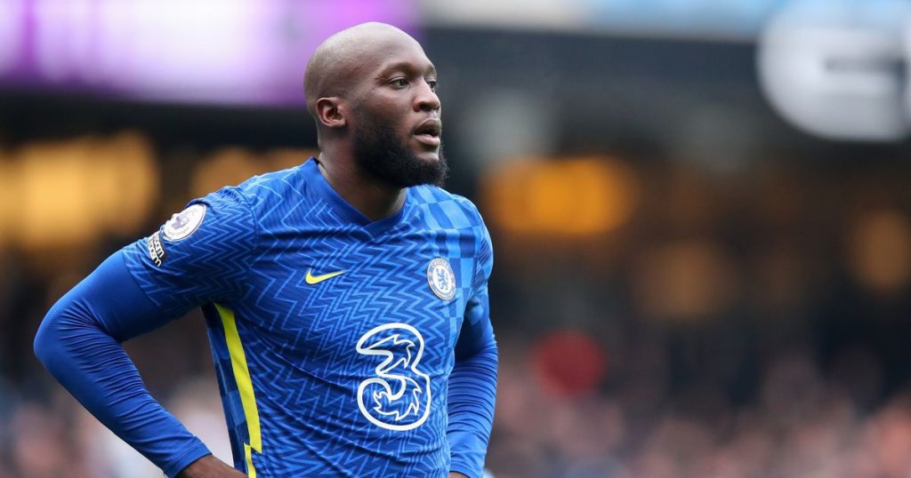 chelsea-striker-romelu-lukaku-posts-cryptic-message-about-'forcing-it'-on-snapchat-–-daily-star