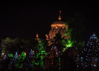 maha-shivaratri-to-be-held-at-lingaraj-temple-this-year-amid-covid-restrictions-–-sambad-english