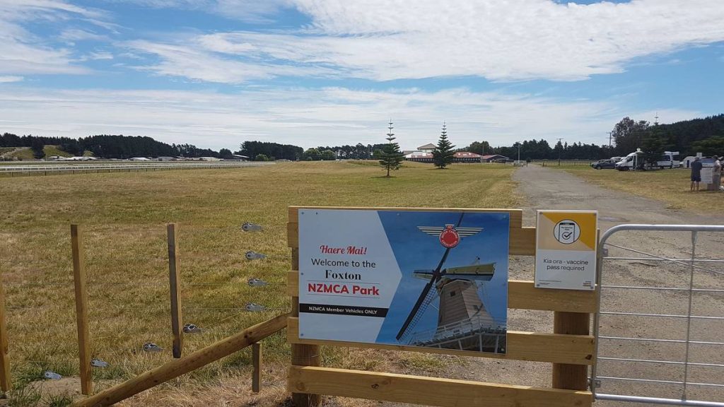 lack-of-safe-water-for-motorhomes-in-foxton-irks-caravanner-–-nz-herald