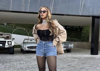beyonce-offers-a-glimpse-of-her-rare-'rambo-lambo'-on-instagram-–-robb-report