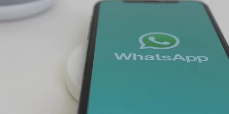 in-pics:-how-to-send-whatsapp-view-once-photos,-videos-on-iphone-–-ht-tech
