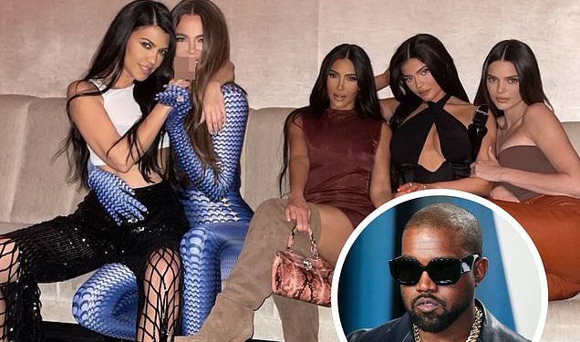 kim-kardashian's-sisters-unfollow-kanye-west-on-instagram-after-pete-davidson-drama-…