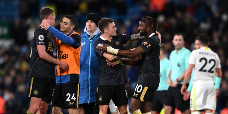 trippier-and-saint-maximin-take-to-twitter-to-congratulate-newcastle-united-team-mates-on-…