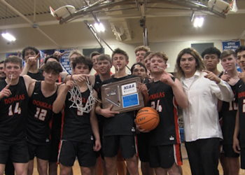 'they-deserve-it.'-douglas-boys-basketball-defensive-surge-claims-regional-north-5a-title