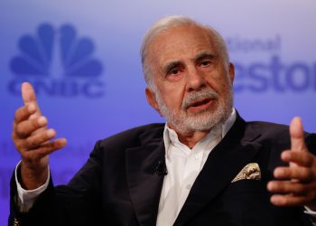 carl-icahn-launches-proxy-fight-with-mcdonald's-over-treatment-of-pigs-–-cnbc