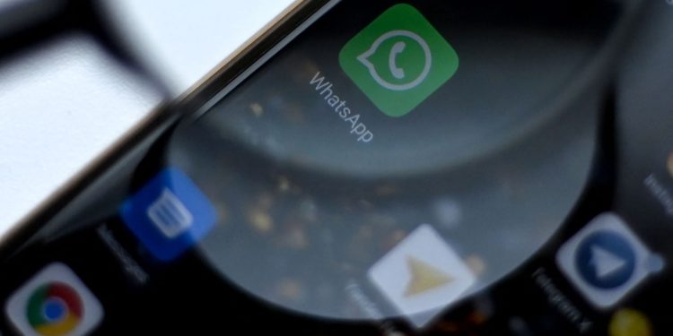 this-secret-whatsapp-trick-will-let-you-chat-with-those-who-blocked-you-–-ht-tech