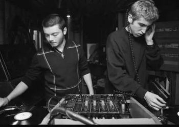 watch-daft-punk-twitch-2202.2022-live-(los-angeles,-the-mayan-theatre-1997)-–-the-groove-cartel
