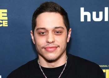 pete-davidson-deletes-instagram-account-a-week-after-rejoining-|-people.com