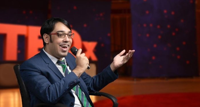 linkedin-top-voice-sumit-agarwal-tells-people-to-be-unprofessional-on-linkedin-here's-why.