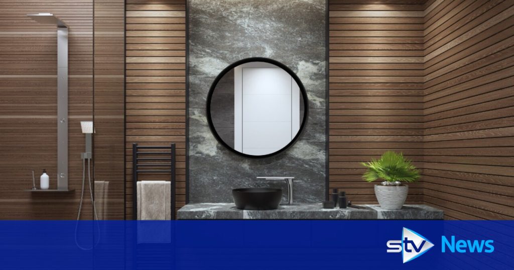 childcare-worker-struck-off-for-sending-shower-snap-to-vulnerable-girl-–-stv-news