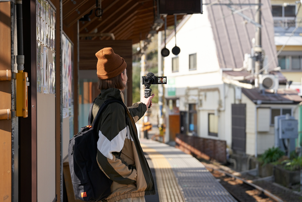 how-sony-is-revolutionizing-the-world-of-vlogging-and-video-content-space-–-digital-studio-…