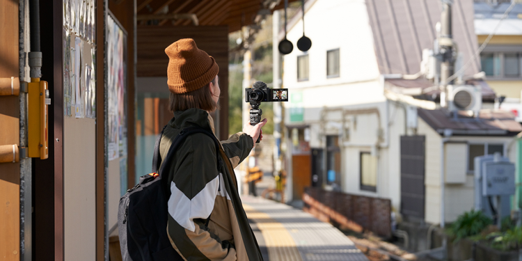 how-sony-is-revolutionizing-the-world-of-vlogging-and-video-content-space-–-digital-studio-…