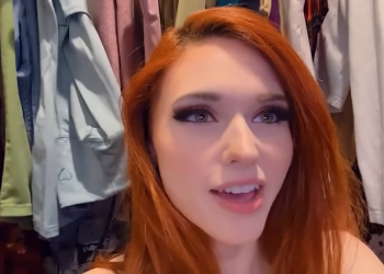 twitch-streamer-amouranth-is-selling-her-farts-and-bathwater-and-of-course-people-will-buy-it