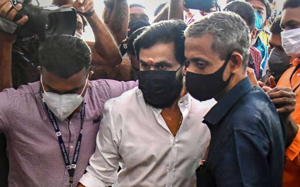 crime-branch-to-recover-12-whatsapp-chats-destroyed-by-dileep,-others-…-–-mathrubhumi-english