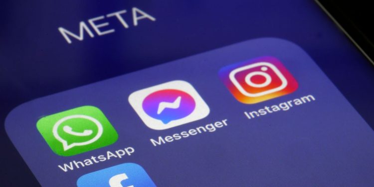 banks-issue-warning-over-whatsapp-scam-conning-users-out-of-thousands-of-pounds-–-mirror-online