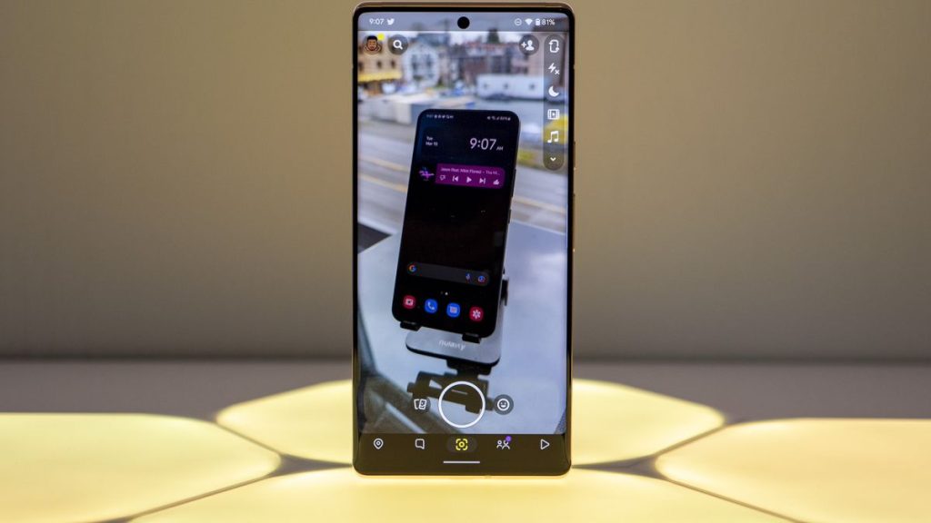 pixel-6-update-brings-night-sight-to-snapchat-so-you-can-snap-in-the-dark-|-android-central