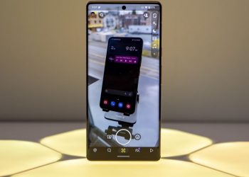 pixel-6-update-brings-night-sight-to-snapchat-so-you-can-snap-in-the-dark-|-android-central