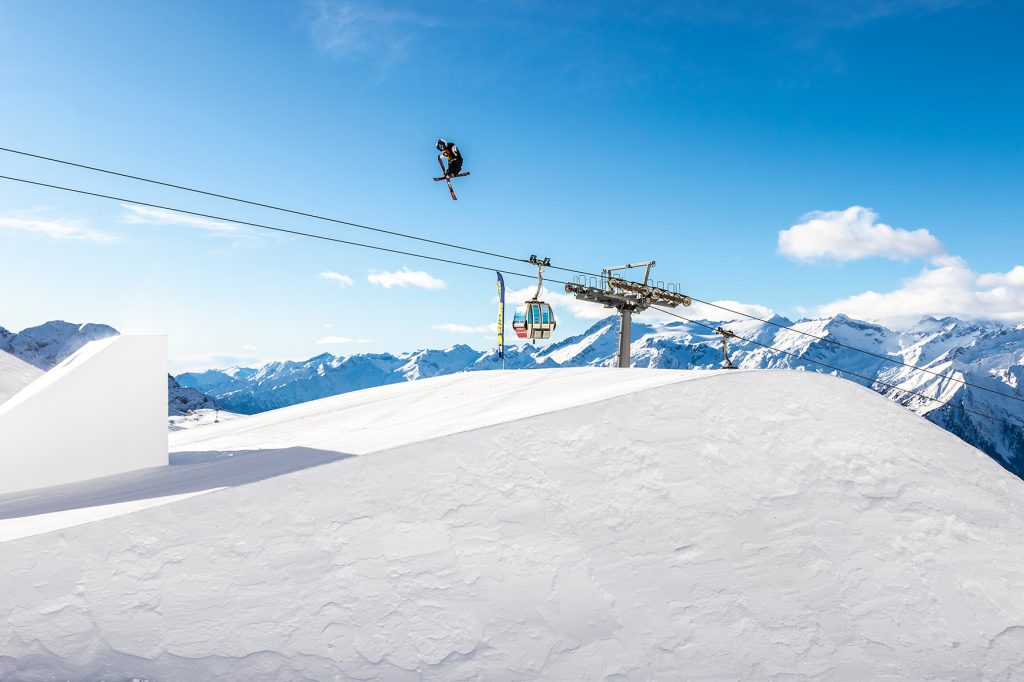 ready-for-the-world-rookie-freeski-finals