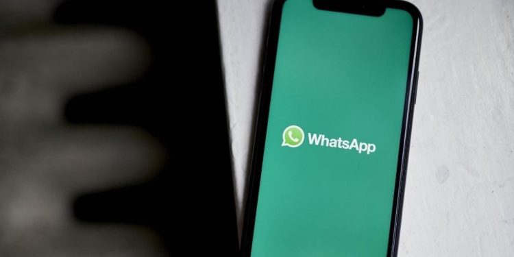 on-whatsapp-payments,-bank-account-balance-can-be-checked-this-way-on-iphone,-android-phones