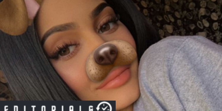 kylie-jennner-inspired-by-seriously-cute-snapchat-filter-–-editorials-24