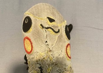well-loved-pokemon-plushie-photos-leave-japanese-twitter-in-both-hysterics-and-horror