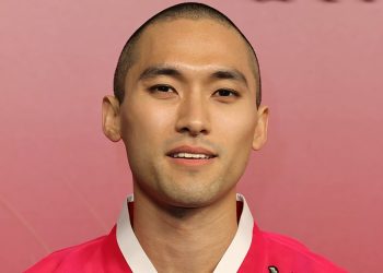 'pachinko'-star-jin-ha-apologizes-for-and-deletes-'inappropriate'-tumblr-account-–-the-wrap