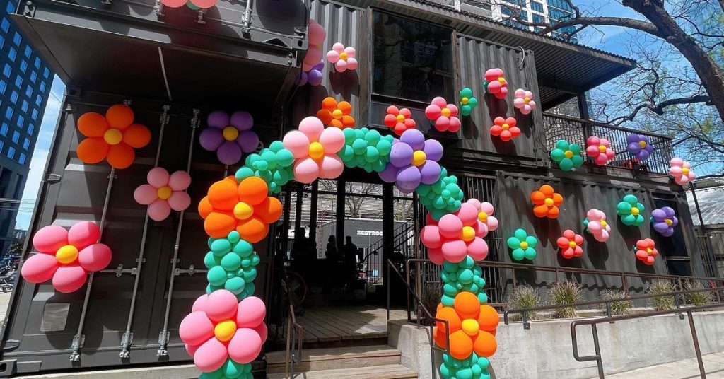 two-rainey-street-bars-closed-permanently-over-the-weekend-–-eater-austin
