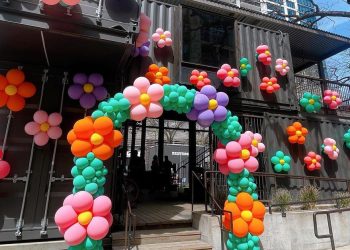 two-rainey-street-bars-closed-permanently-over-the-weekend-–-eater-austin