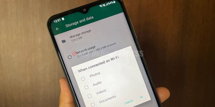 whatsapp-tips-for-video,-photo-sharing:-manage-storage,-media-upload-quality,-and-more