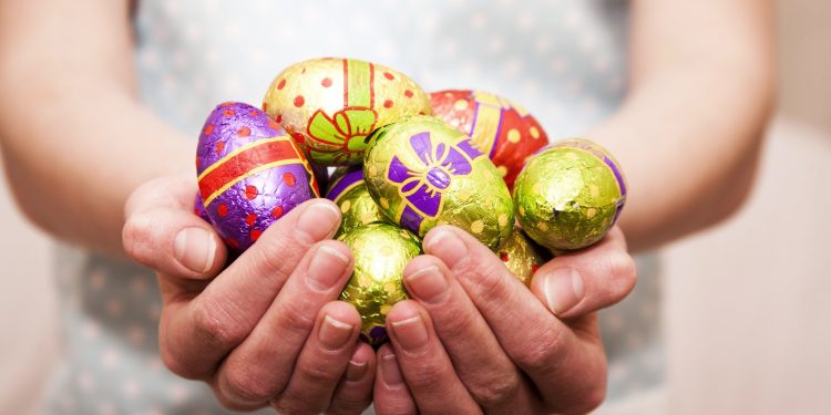what-to-do-if-you-get-a-whatsapp-message-offering-a-free-easter-chocolate-basket-–-inews