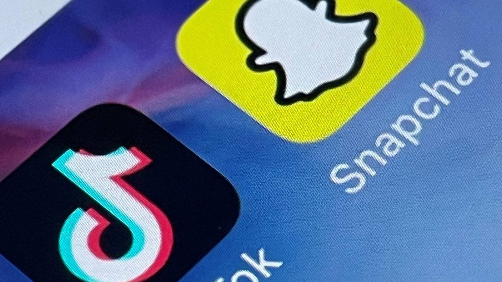 florida-attorney-general-and-other-states-urge-tiktok-and-snapchat-for-stronger-parental-controls
