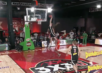 john-fulkerson-drops-air-jordan-dunk-in-3v3-tournament-|-rocky-top-insider